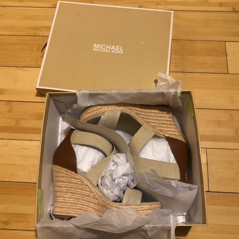 Michael Kors Prue Wedge Sandals - Picture 10 of 10